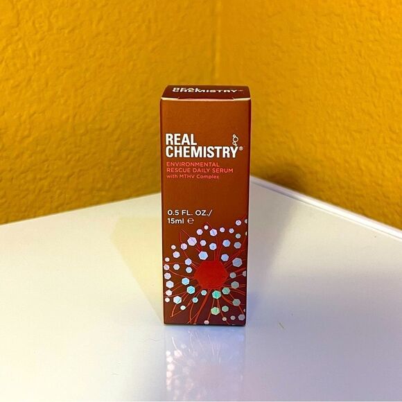 Real CHEMISTRY Environmental Rescue Daily Serum w/ MTHV Complex Full Size - Picture 15 of 16